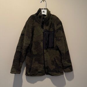 Urban Pipeline Kids Camo Fleece Jacket - Green and Black